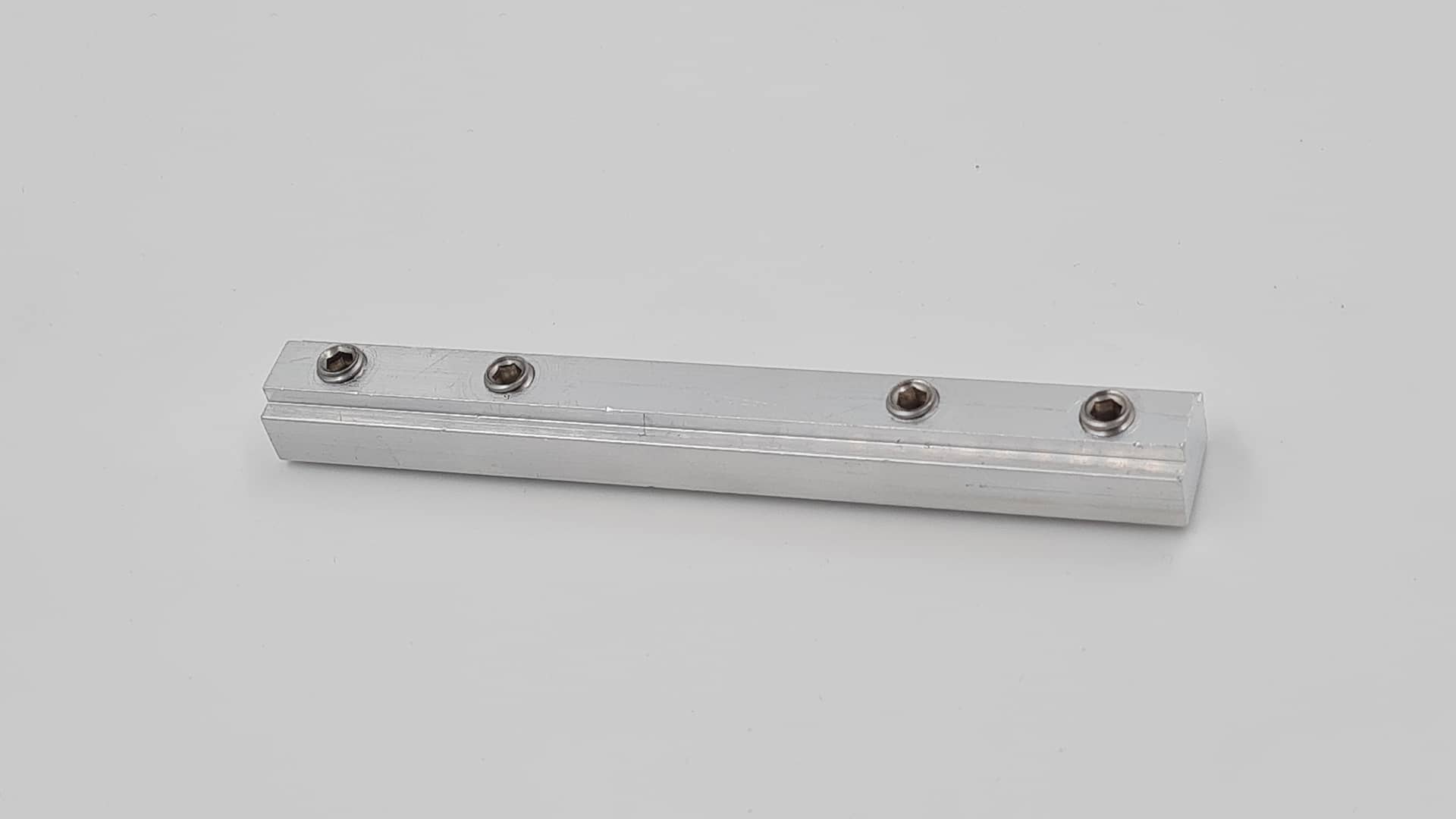 Łącznik dolny aluminiowy ECOMAR1ML