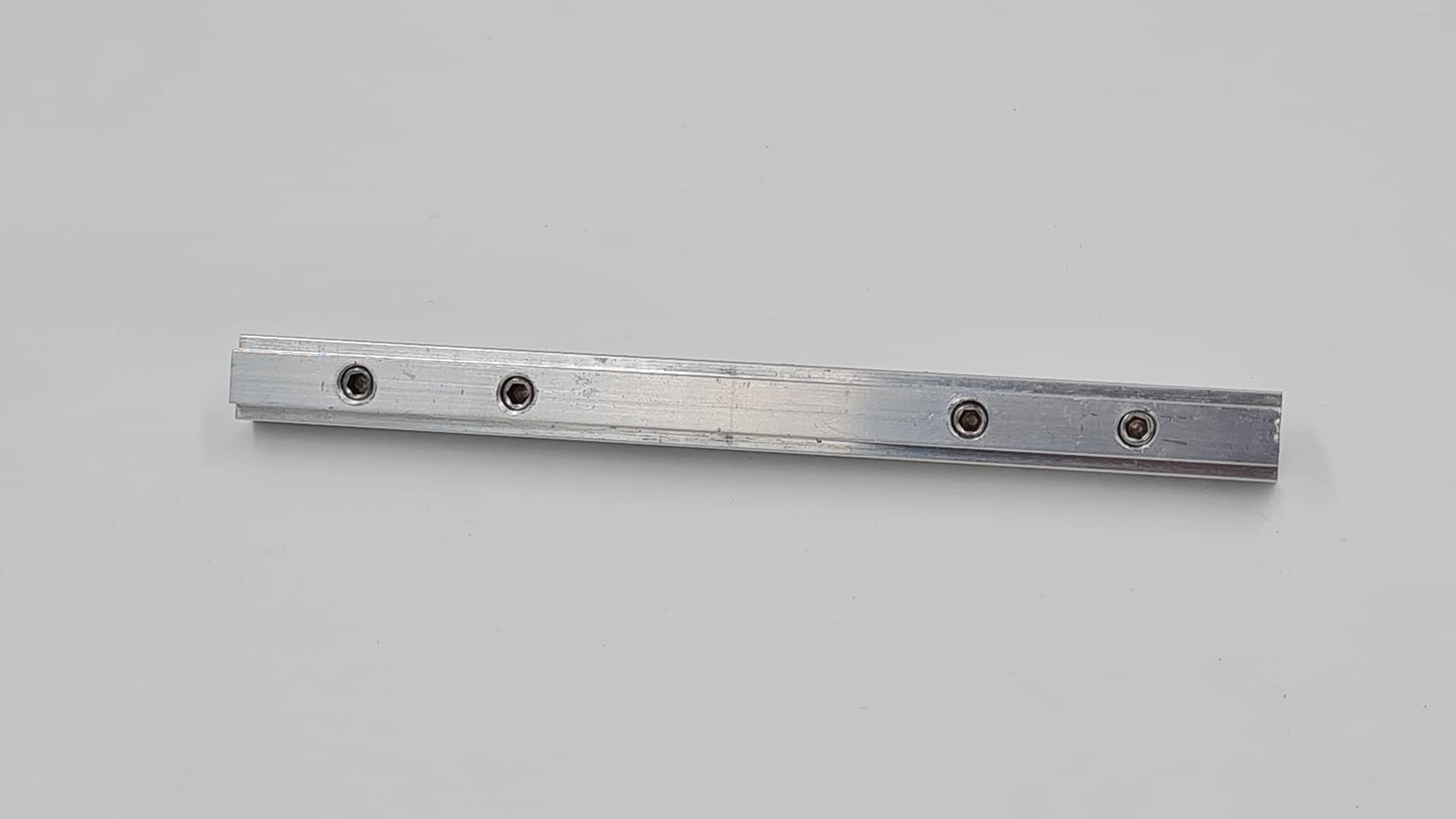 Łącznik górny aluminiowy ECOMAR1ML
